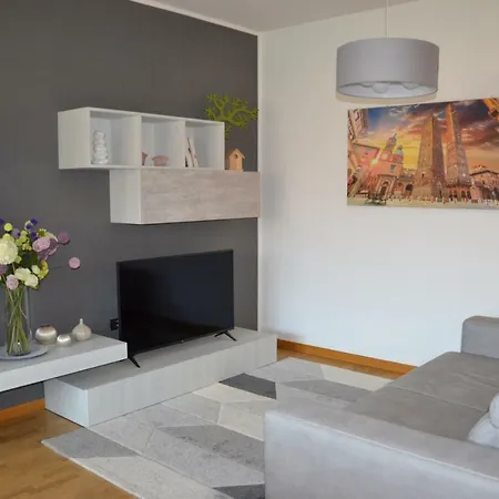 Bed & Breakfast Apt. Acacia - Zona Ospedale Sant'orsola E Fiera *